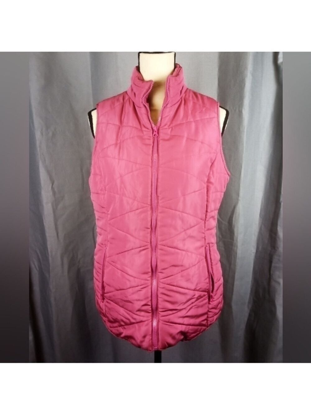 New Directions Pink Puffer Vest Size Medium